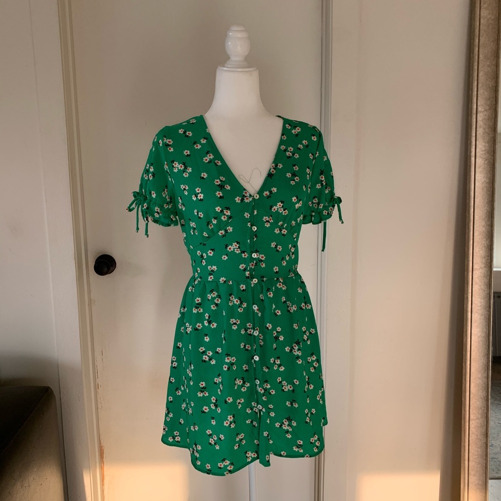 Green summer dress